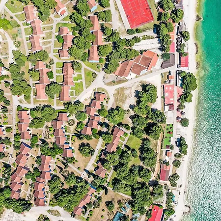 Medena-2 By Interhome דירה