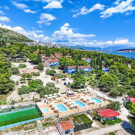 Medena-2 By Interhome Apartamento Trogir