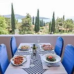 Apartamento Medena-2 By Interhome