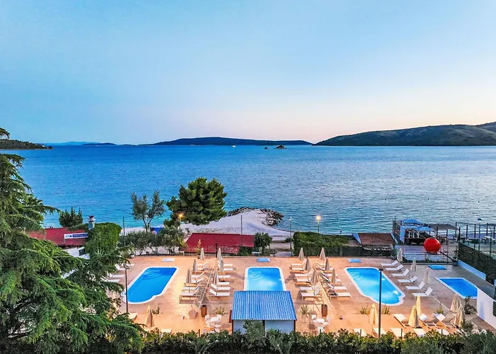 Medena-2 By Interhome Τρογκίρ